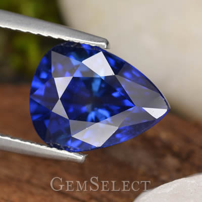 الياقوت الأزرق السيلاني على شكل كمثرى من GemSelect
