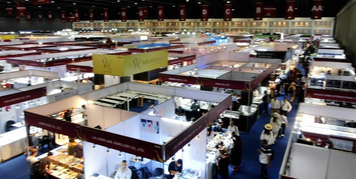 معرض بانكوك للأحجار الكريمة والمجوهرات الـ 69