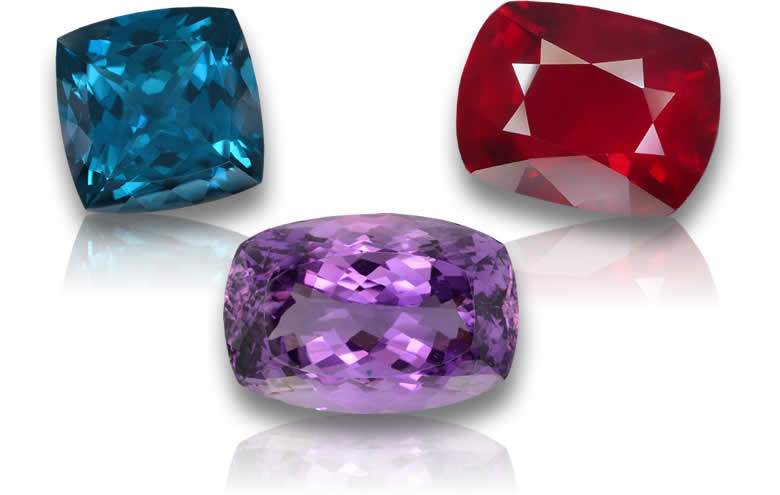 أحجار كريمة سائبة بقصة الوسادة للمجوهرات