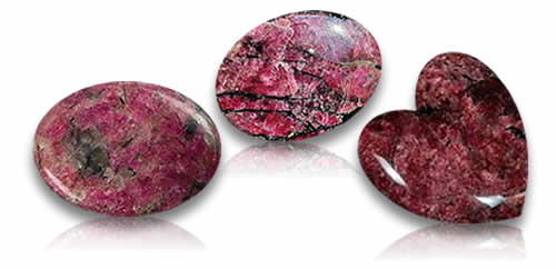 أحجار كريمة Eudialyte