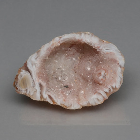 جيود عقيق متعدد الألوان طبيعي، شكل خيالي، 39.70 قيراط، غير شفاف