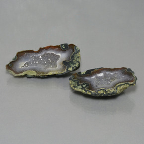 أحجار جيود عقيق متعدد الألوان طبيعية، شكل خيالي، غير شفاف، وزنها  قيراط