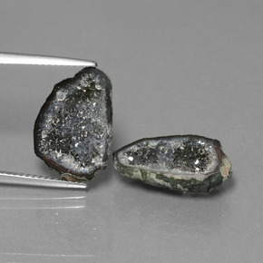 أحجار جيود عقيق متعدد الألوان طبيعية، شكل خيالي، غير شفاف، وزنها  قيراط