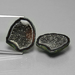 أحجار جيود عقيق متعدد الألوان طبيعية، شكل خيالي، غير شفاف، وزنها 16.69 قيراط