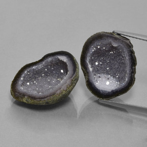 أحجار جيود عقيق متعدد الألوان طبيعية، شكل خيالي، غير شفاف، وزنها  قيراط