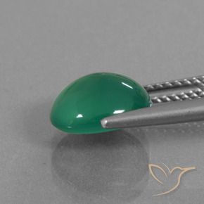 عقيق أخضر متوسط طبيعي، بيضوي، 2.69 قيراط، نصف شفاف