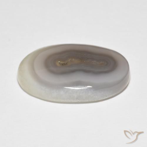 عقيق White Cream طبيعي، بيضوي، 34.15 قيراط، غير شفاف