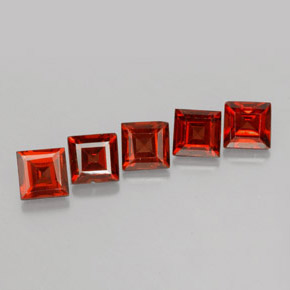أحجار جارنيت ألماندين أحمر برتقالي طبيعية، مربع، VVS-VS، وزنها  قيراط