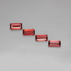 أحجار عقيق الألماندين أحمر طبيعية، باجيت، VVS-VS، وزنها  قيراط