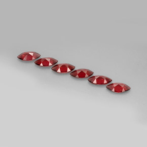 أحجار عقيق الألماندين أحمر طبيعية، ماركيز، VVS-VS، وزنها  قيراط