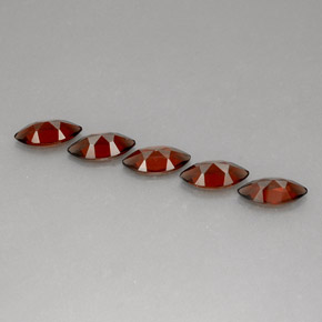 أحجار عقيق الألماندين أحمر طبيعية، ماركيز، قليلا جدا، وزنها  قيراط