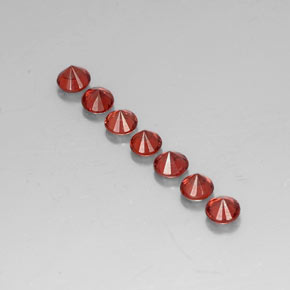 أحجار عقيق الألماندين أحمر غامق طبيعية، قصة دائرى، VVS-VS، وزنها  قيراط