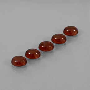 أحجار عقيق الألماندين أحمر طبيعية، قصة بيضاوى، شفاف، وزنها  قيراط