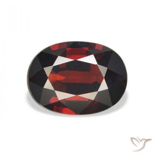 4.09ct طبيعي احمر غامق عقيق الألماندين, بيضوي, قليلا جدا