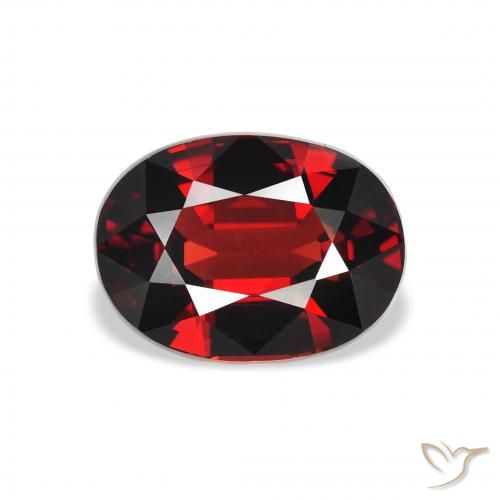 3.56ct طبيعي أحمر غامق عقيق الألماندين, بيضوي, قليلا جدا