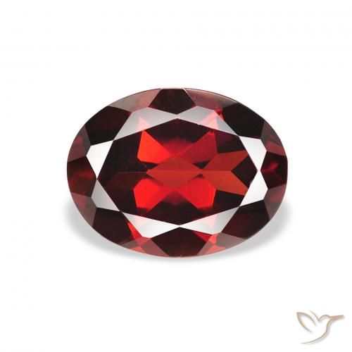 2.07ct طبيعي احمر غامق عقيق الألماندين, بيضوي, قليلا جدا