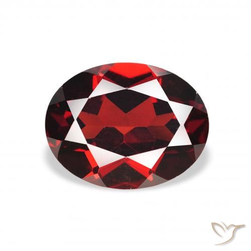 2.31ct طبيعي احمر غامق عقيق الألماندين, بيضوي, قليلا جدا