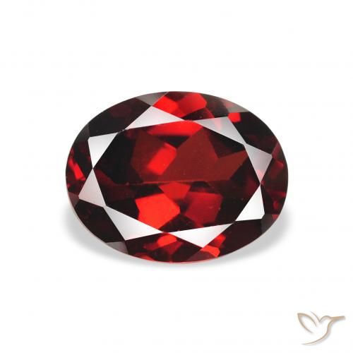 2.23ct طبيعي احمر غامق عقيق الألماندين, بيضوي, قليلا جدا