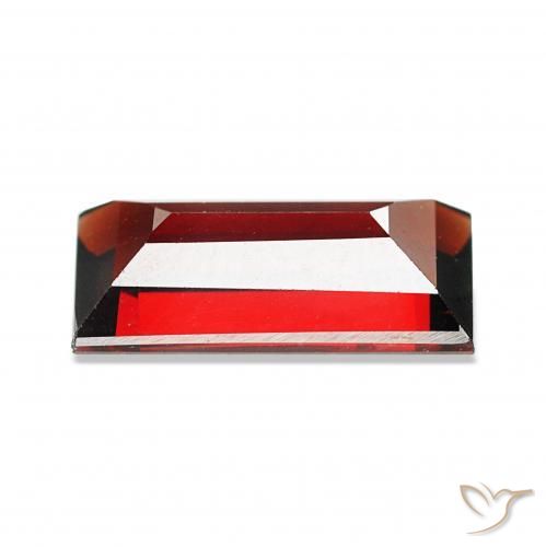 عقيق الألماندين احمر غامق طبيعي، باجيت، 1.82 قيراط، VVS