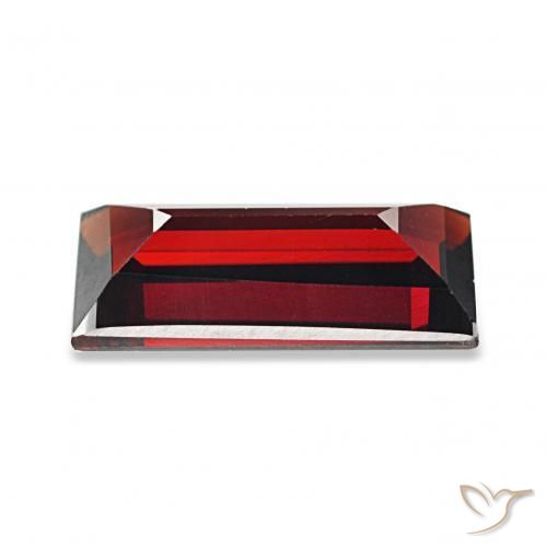 عقيق الألماندين احمر غامق طبيعي، باجيت، 1.74 قيراط، VVS