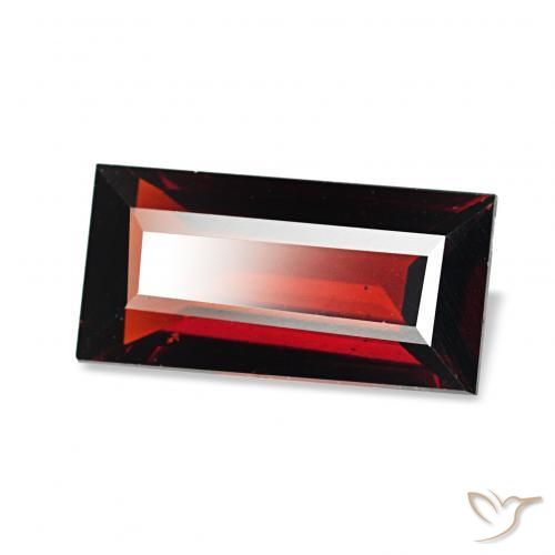 عقيق الألماندين احمر غامق طبيعي، باجيت، 1.66 قيراط، VVS