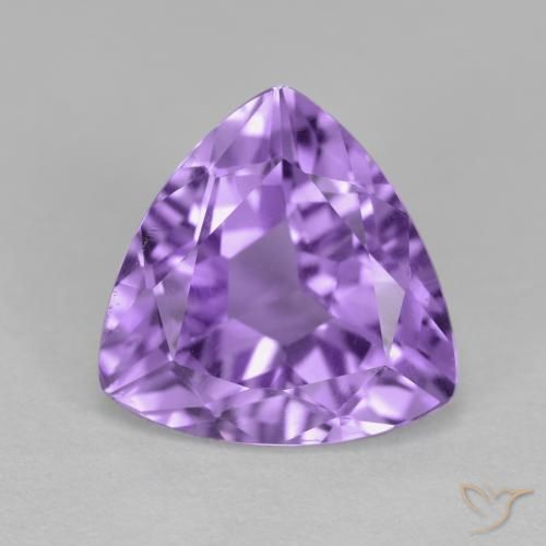 2.87ct طبيعي بنفسجى غامق جمشت, مثلثى, قليلا جدا