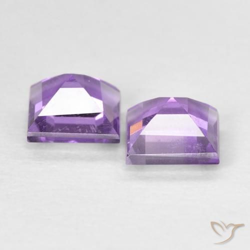 أحجار جمشت Medium Dark-Violet طبيعية، مربع، VVS-VS، وزنها 0.87 قيراط