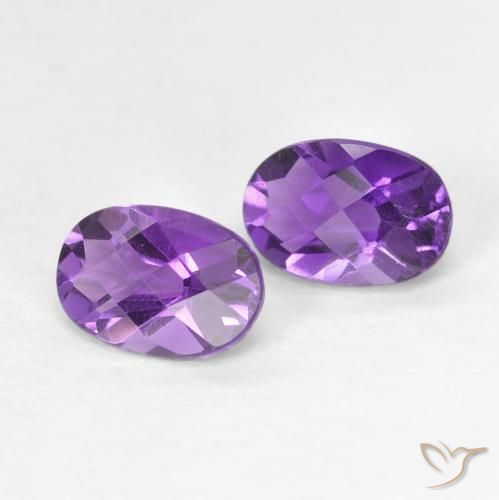 أحجار جمشت Medium Dark-Violet طبيعية، بيضوي، VVS-VS، وزنها 0.87 قيراط