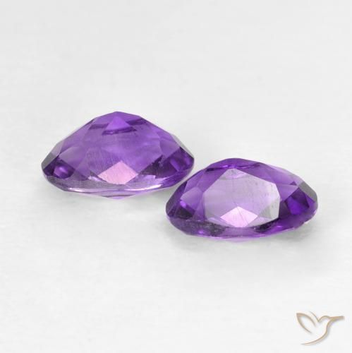 أحجار جمشت Medium Dark-Violet طبيعية، بيضوي، VVS-VS، وزنها 0.87 قيراط