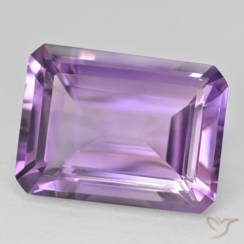 جمشت Medium Light Purplish-Violet طبيعي، ثمانى / قصة زمرد، 20.89 قيراط، VVS