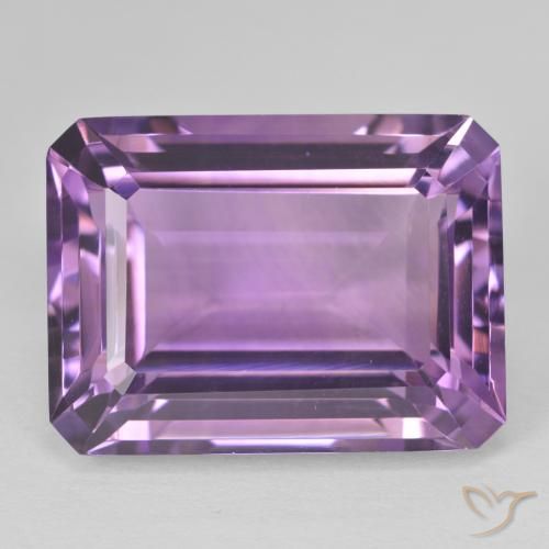 جمشت Medium Light Purplish-Violet طبيعي، ثمانى / قصة زمرد، 22.46 قيراط، VVS