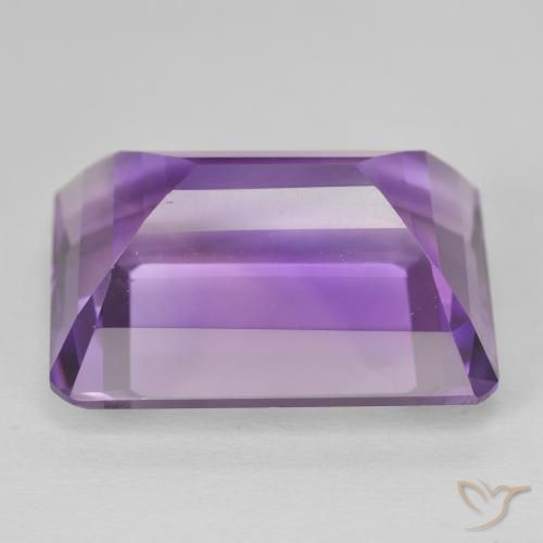 جمشت Medium Light Purplish-Violet طبيعي، ثمانى / قصة زمرد، 22.92 قيراط، VVS