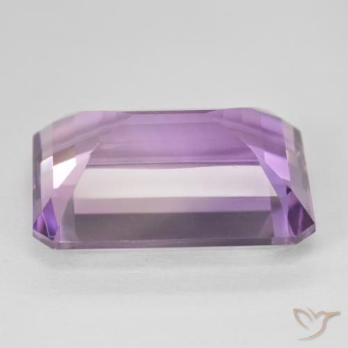 جمشت Medium Light Purplish-Violet طبيعي، ثمانى / قصة زمرد، 20.24 قيراط، VVS