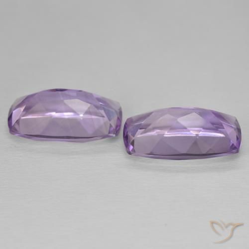 أحجار جمشت Medium Light Purplish-Violet طبيعية، وسادة، VVS، وزنها 11.24 قيراط