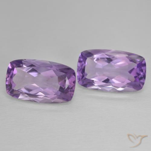 أحجار جمشت Medium Light Purplish-Violet طبيعية، وسادة، VVS، وزنها 12.80 قيراط