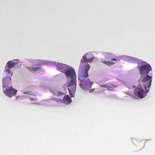 أحجار جمشت Medium Light Purplish-Violet طبيعية، وسادة، قليلا جدا، وزنها 10.79 قيراط
