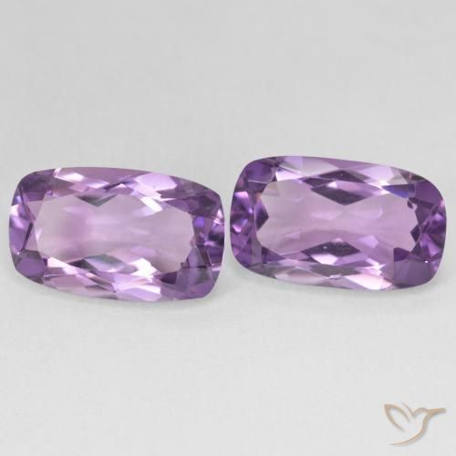 أحجار جمشت Medium Light Purplish-Violet طبيعية، وسادة، VVS، وزنها 11.30 قيراط