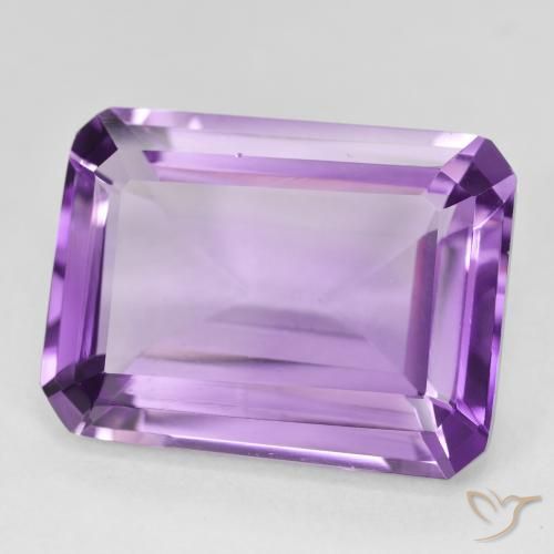 جمشت Medium Light Purplish-Violet طبيعي، ثمانى / قصة زمرد، 18.56 قيراط، VVS