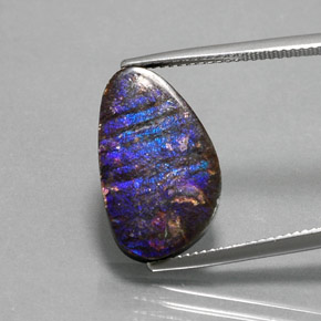 أموليت متعدد الألوان طبيعي، شكل خيالي، 7.74 قيراط، غير شفاف