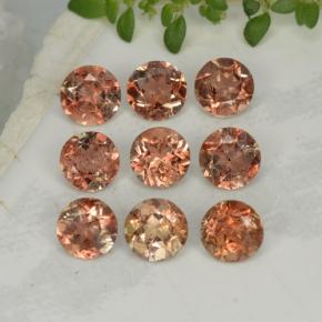 أحجار اندلوسيت متعدد الألوان طبيعية، قصة دائرى، قليلا جدا، وزنها 2.28 قيراط