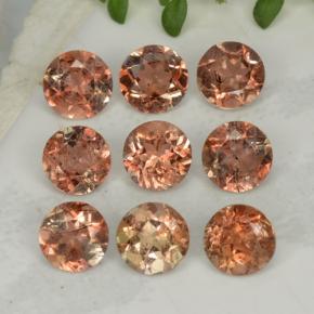 أحجار اندلوسيت متعدد الألوان طبيعية، قصة دائرى، قليلا جدا، وزنها 2.28 قيراط