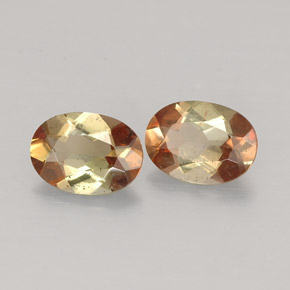 أحجار اندلوسيت متعدد الألوان طبيعية، قصة بيضاوى، قليلا جدا، وزنها  قيراط