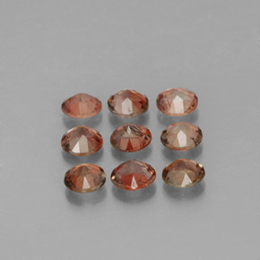 أحجار اندلوسيت متعدد الألوان طبيعية، قصة دائرى، قليلا جدا، وزنها 1.43 قيراط