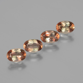 أندلوسيت طبيعي بلون متعدد الألوان، وزن ‎2.31‎ قيراط، شكل بيضاوى، مقاس ‎6.2x4.3‎ مم