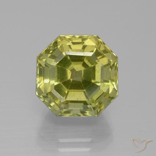 9.46ct طبيعي أصفر مخضر الأباتيت, قص الزمرد, قليلا جدا