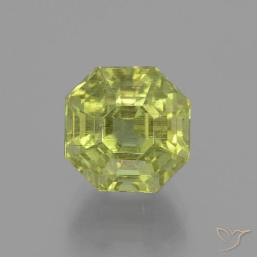 5.76ct طبيعي أخضر مصفر الأباتيت, قص الزمرد, قليلا جدا