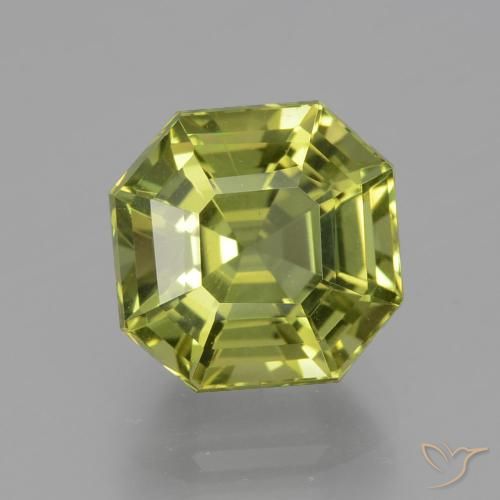 4.35ct طبيعي أخضر مصفر الأباتيت, قص الزمرد, قليلا جدا