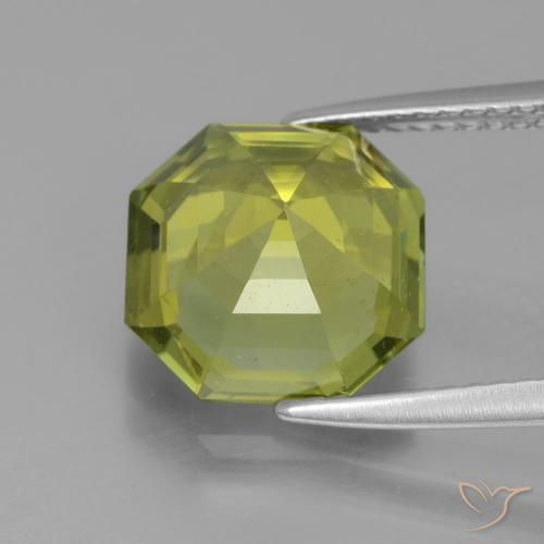 الأباتيت Medium Light Green طبيعي، ثمانى / قصة زمرد، 5.01 قيراط، قليلا جدا