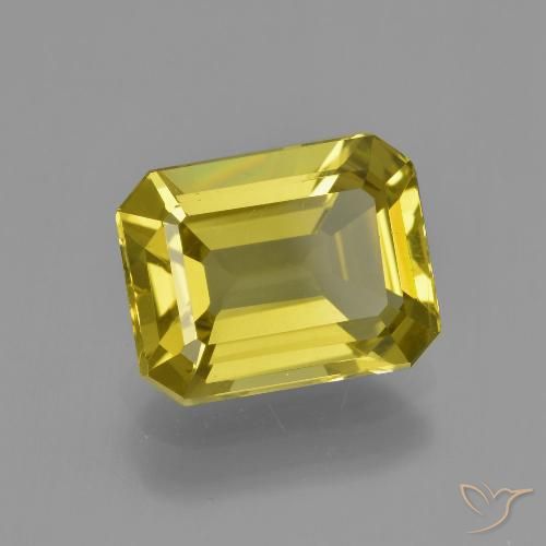 4.69ct طبيعي أصفر بنى الأباتيت, قص الزمرد, قليلا جدا