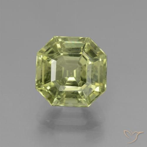 3.46ct طبيعي اخضر فاتح الأباتيت, قص الزمرد, قليلا جدا
